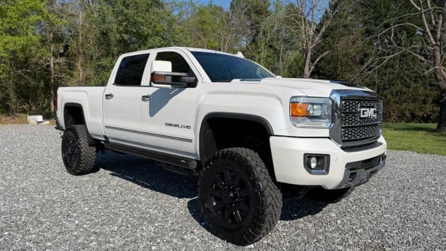 2019 GMC Sierra 2500 HD Crew Cab Denali